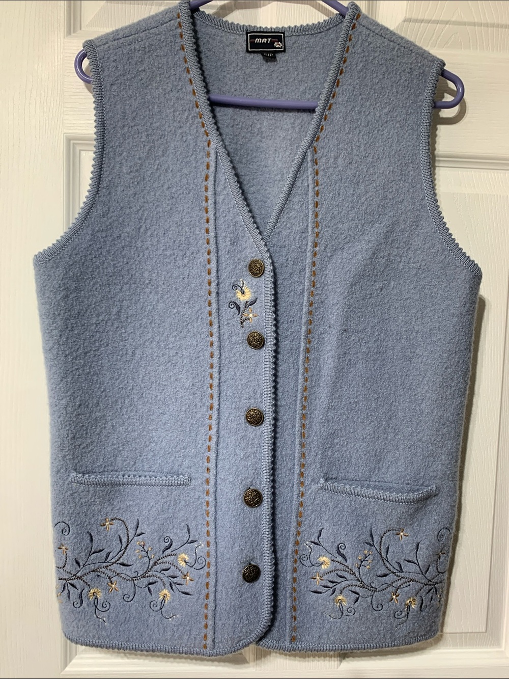 Mat Label Light Blu 100% wool Vest